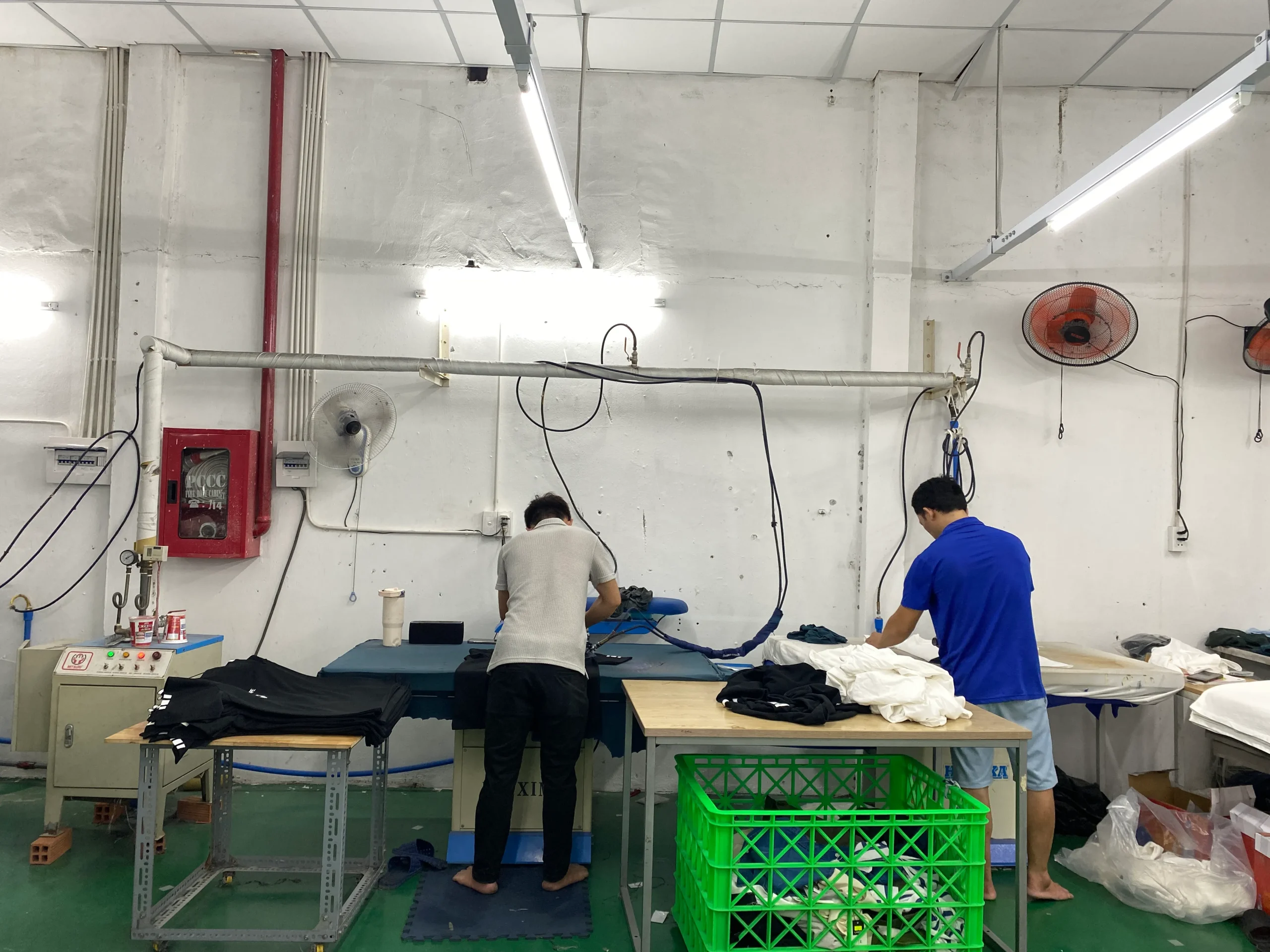 Xưởng may gia công số lượng ít đảm bảo an toàn người mới